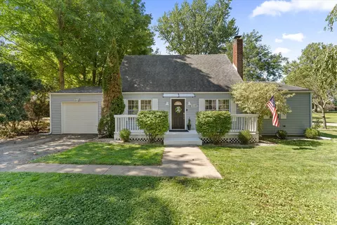 61140 Lenawee Rd, Penn, MI 49031