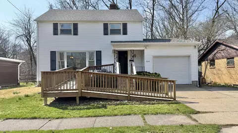 2620 Botham Ct, St. Joseph, MI 49085