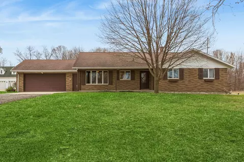 10299 Gast Rd, Lake, MI 49106