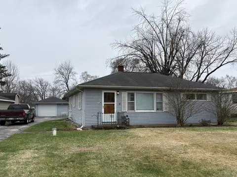 2534 Lake Shore Dr, Howard, MI 49120