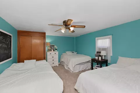 Bedroom - 68258 Cassopolis Rd, Mason, MI 49031 photo 2 of 2