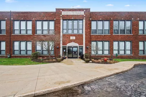 500 Erie St UNIT SOUTH, South Haven, MI 49090
