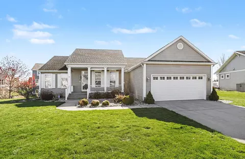 533 Dune Rdg N, St. Joseph, MI 49085