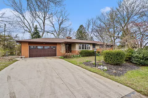 566 Kublick Dr, Benton, MI 49022