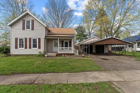 1301 Regent St, Niles, MI 49120