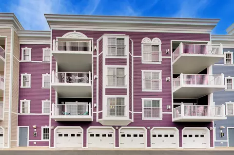235 N Whittaker St UNIT NEW, New Buffalo, MI 49117