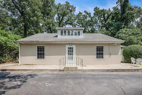 49209 Howard Ave, Grand Beach, MI 49117
