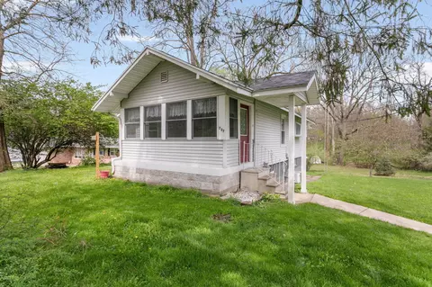 737 Platt St, Niles, MI 49120