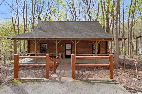 325 Plymouth Colony Unit #26, Buchanan, MI 49107