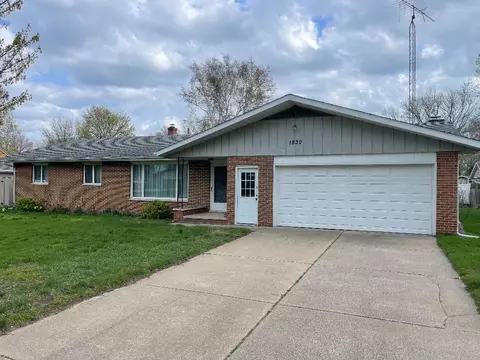 1830 Nash Dr, St. Joseph, MI 49085