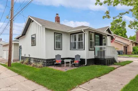 715 Elm St, St. Joseph, MI 49085