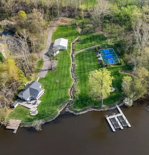4435 Lake Chapin Rd, Berrien, MI 49103