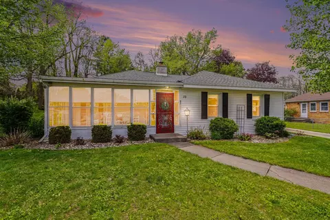 10 Grand Ave, Niles, MI 49120