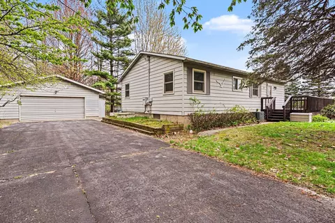 602 Kentucky Ave, South Haven, MI 49090