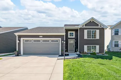 540 N Cygnet Lake Dr, Benton, MI 49022