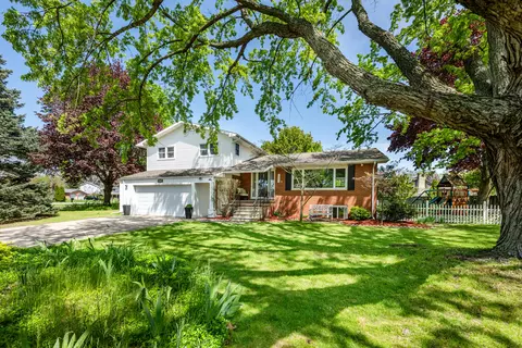 3461 W Valley View Dr, St. Joseph, MI 49085