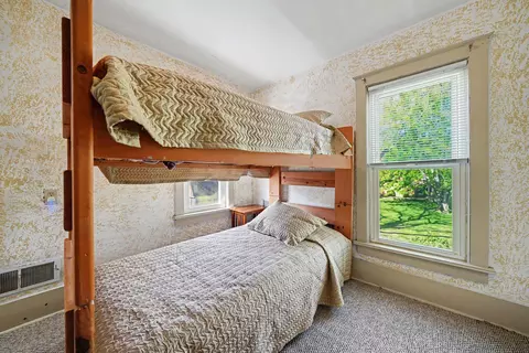 Bedroom - 4270 Chamberlain Rd, Bertrand, MI 49107 photo 4 of 4
