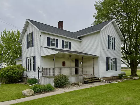 5410 Long Lake Rd, Berrien, MI 49103