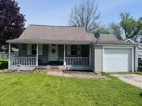 2551 Lake Shore Dr, Howard, MI 49120