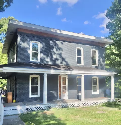 347 Main St, Lawrence, MI 49064