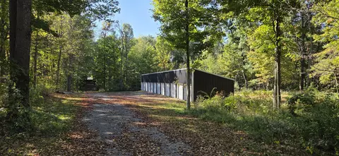 Exterior - 64778 Union Rd, Calvin, MI 49031 photo 6 of 12