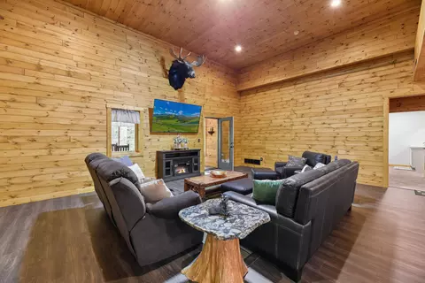 Living - 64778 Union Rd, Calvin, MI 49031 photo 1 of 2