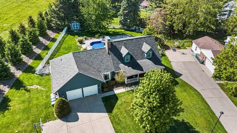 3140 Bluffwood Pl, St. Joseph, MI 49085
