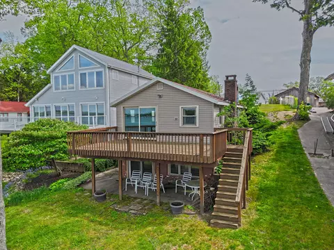 31050 Curran Bch, Silver Creek, MI 49047