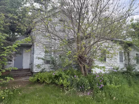 111 E St Marys St, Decatur, MI 49045