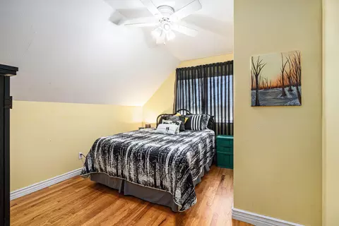 Bedroom - 1908 Kaiser Rd, Weesaw, MI 49113 photo 2 of 4