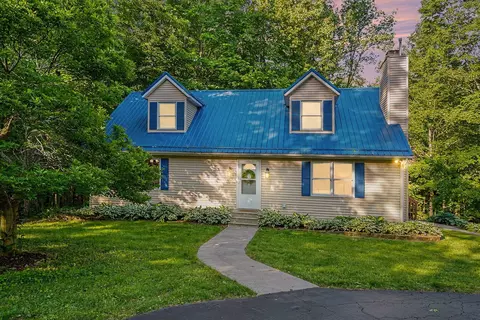 2912 Niles Buchanan Rd, Niles, MI 49107