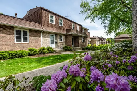 2514 Essex Court Building 10 Ct UNIT ST, St. Joseph, MI 49085