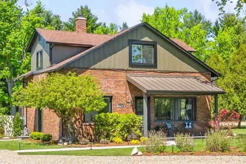 7321 Harbert Rd, Chikaming, MI 49115