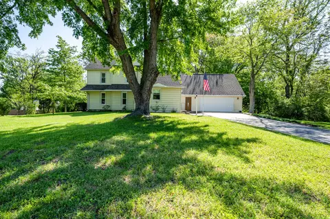 5785 Ridge Rd, Stevensville, MI 49127