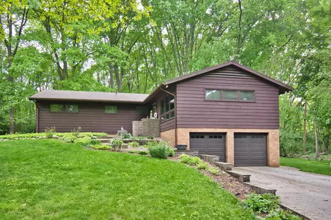 1500 Orchard Ln, Niles, MI 49120