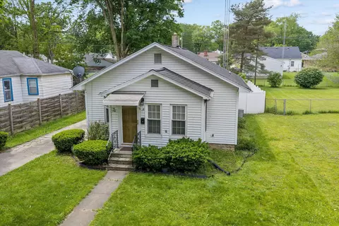36 N 16th St, Niles, MI 49120