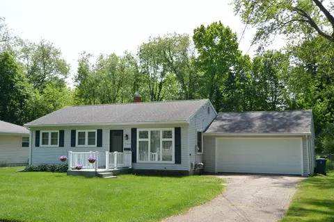 3613 Ottawa Ave, Kalamazoo, MI 49006