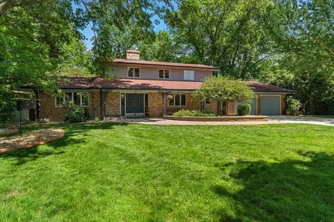 2963 E Bluffwood Ter, St. Joseph, MI 49085