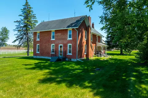 26107 Beeson St, Lagrange, MI 49031