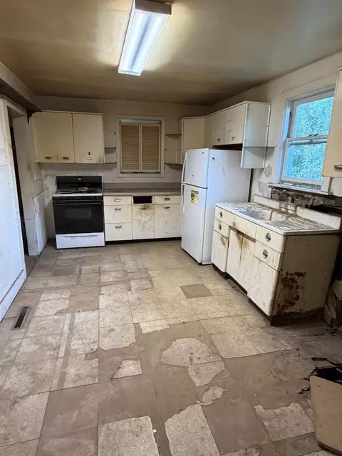 203 Stateline Rd, Niles, MI 49120 photo 5