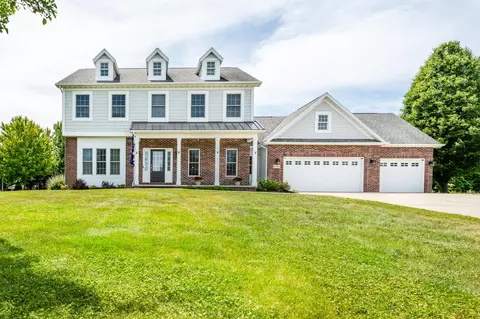 3794 Derry Dr, Royalton, MI 49085