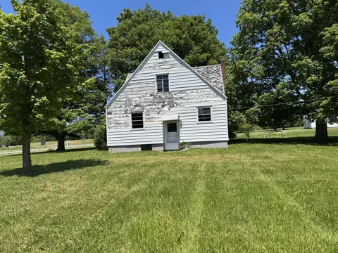 16121 Three Oaks Rd, Three Oaks, MI 49128