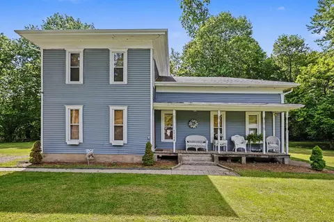 60198 67 12 St, Hartford, MI 49057