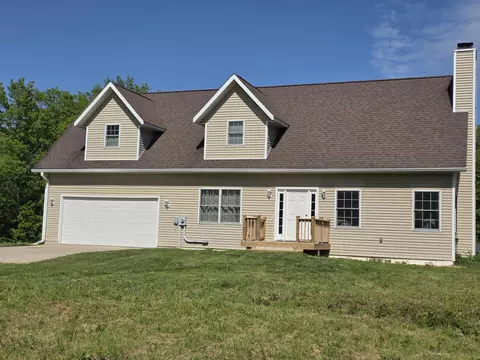 6717 Old Pipestone Rd, Pipestone, MI 49111