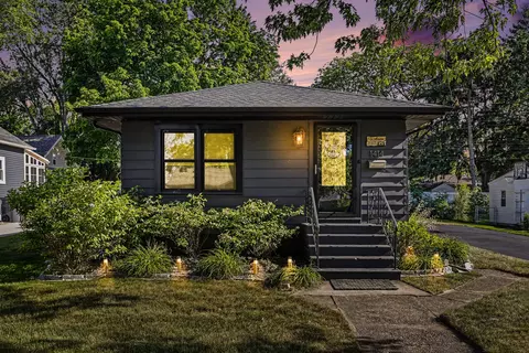1414 Margaret Pl, St. Joseph, MI 49085