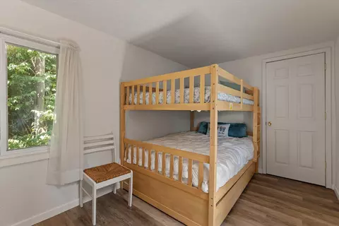 Bedroom - 10333 Walnut Dr, Fabius, MI 49093 photo 4 of 6