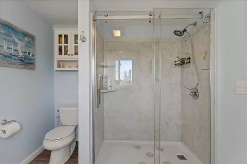 Bath - 10333 Walnut Dr, Fabius, MI 49093 photo 3 of 3