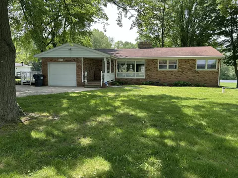 6744 Ryno Road Rd, Coloma, MI 49038