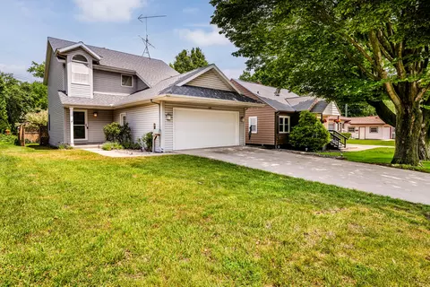 509 Granada Ave, St. Joseph, MI 49085