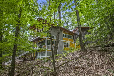 6723 Vandermeulen, Laketown, MI 49423